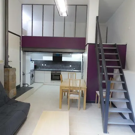 Le Cadurci 1 - Joli Mezzanine Apartment Vayrac
